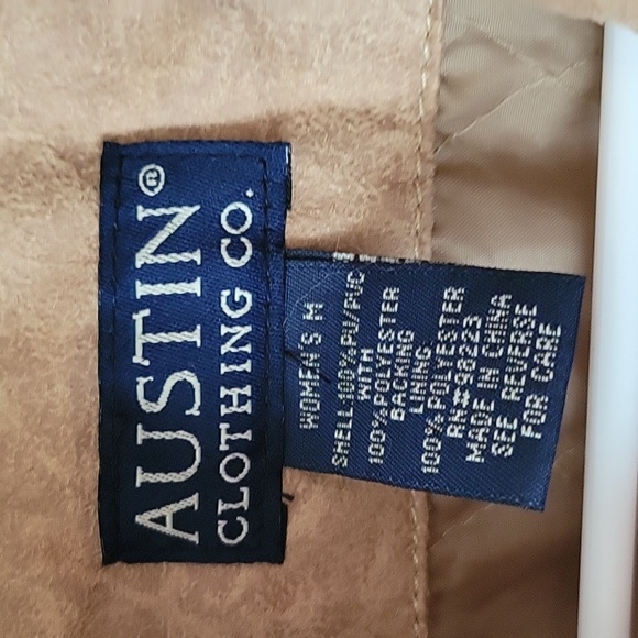Austin Clothing Company Womans Sz. M Jacket Suede Look Beige - Picture 2 of 7